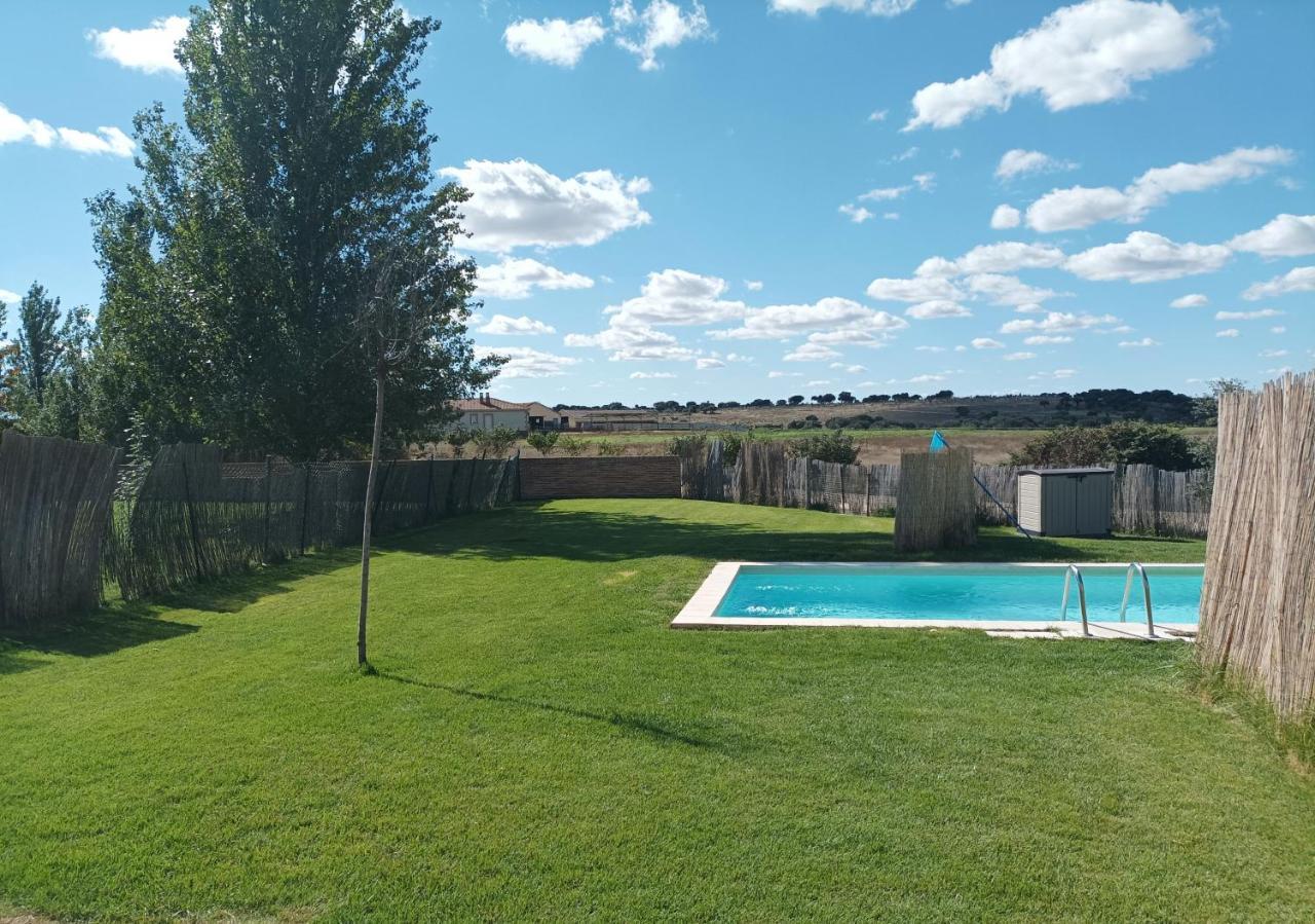 Casas Olmo Y Fresno Jardin Y Piscina A 17 Kilometros De Salamanca Dış mekan fotoğraf